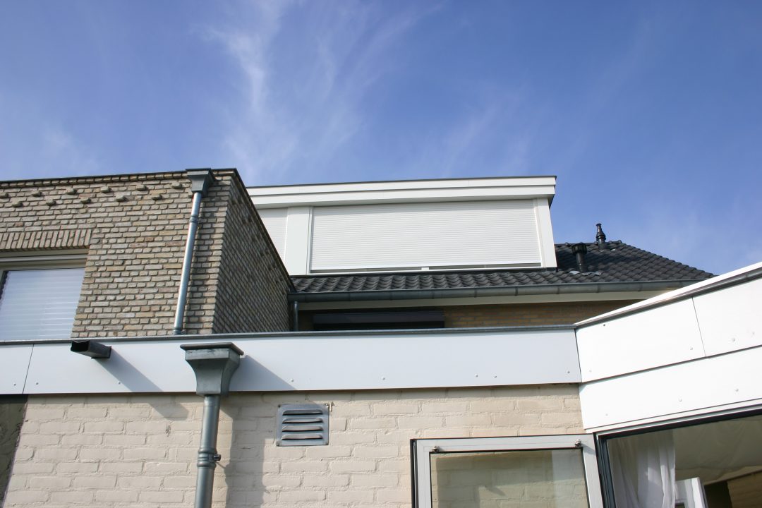 Aanleg van een duurzaam plat dak met EPDM of bitumen